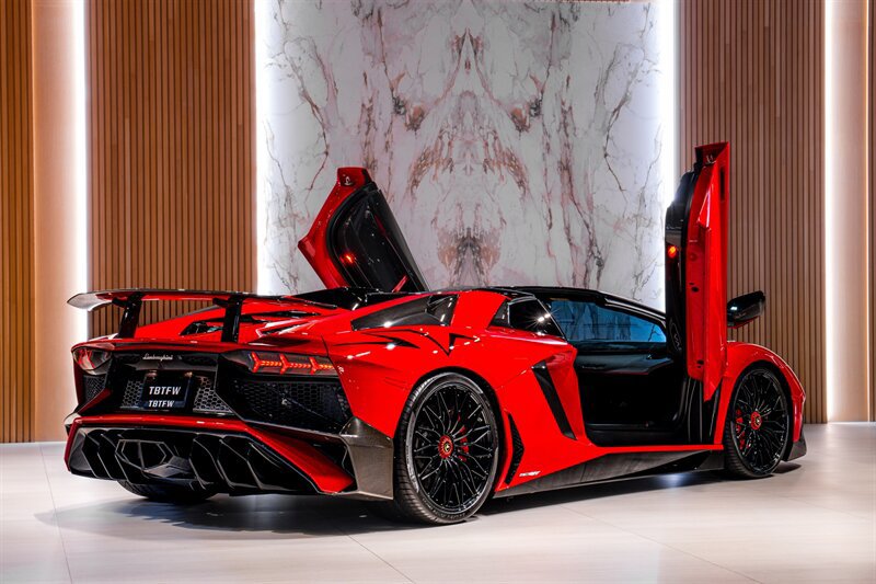 Used 2017 Lamborghini Aventador LP 750-4 Superveloce AWD/4WD image 6