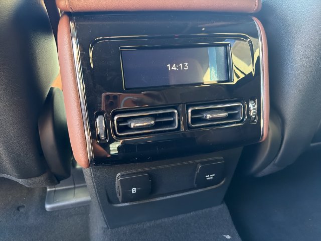 New 2026 Lincoln Aviator Reserve AWD/4WD image 16