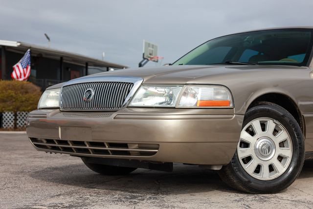 Used 2004 Mercury Grand Marquis LS image 36