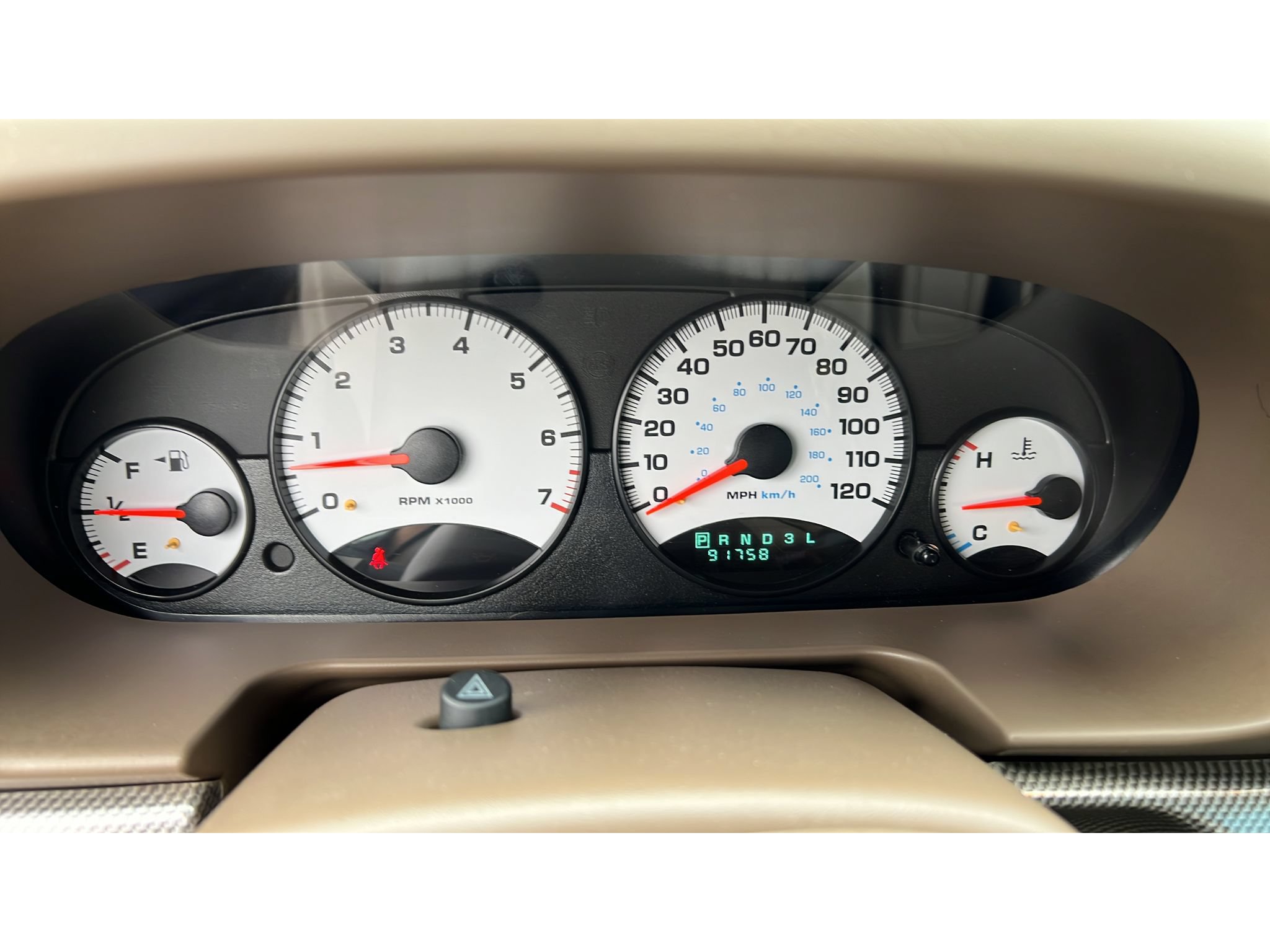 Used 2002 Chrysler Sebring GTC FWD image 15