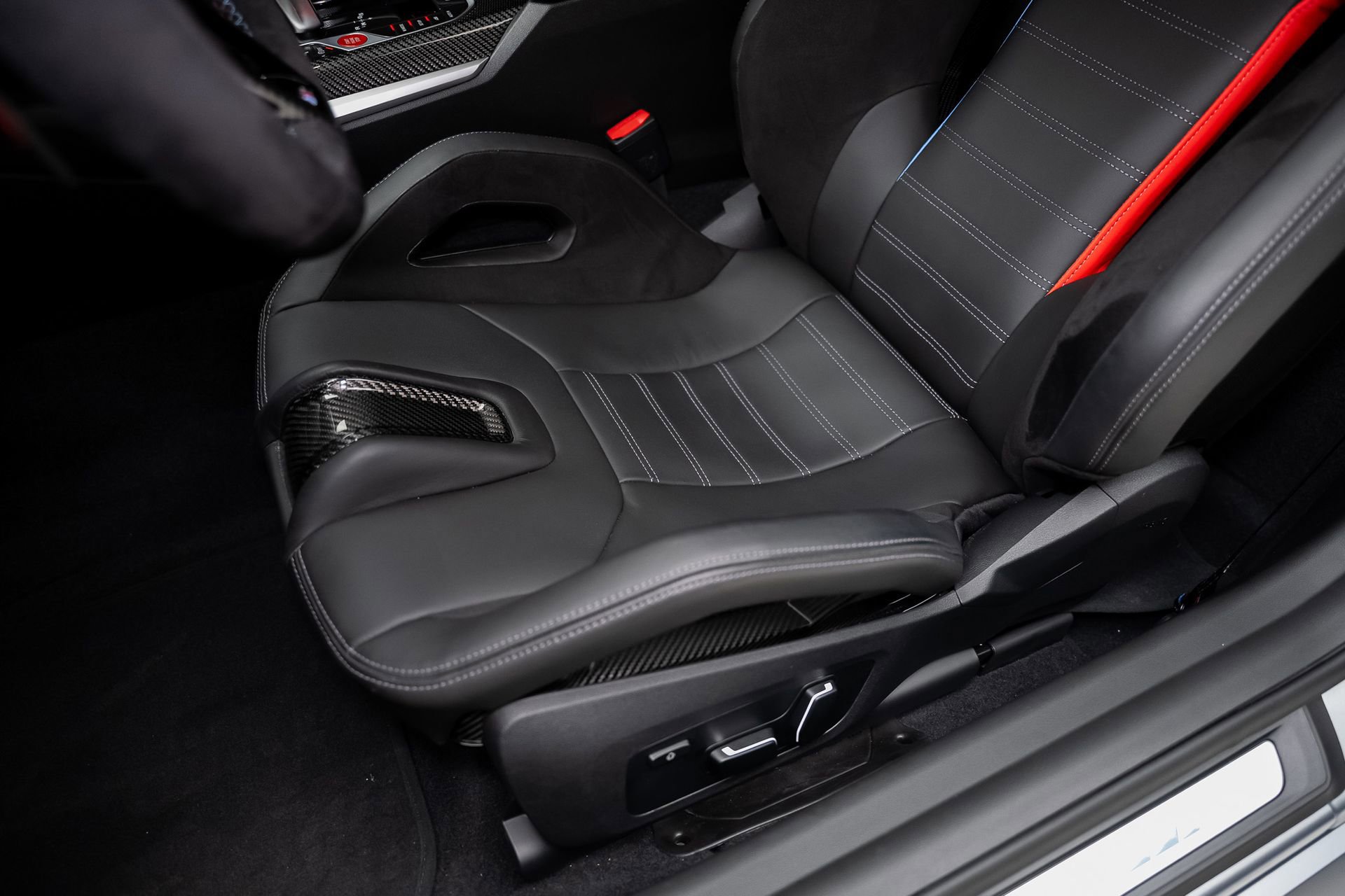 Used 2025 BMW M2 RWD image 63
