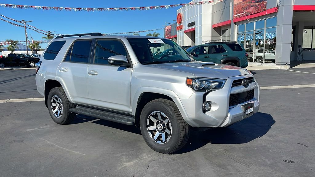 Certified 2020 Toyota 4Runner TRD Off-Road Premium image 31