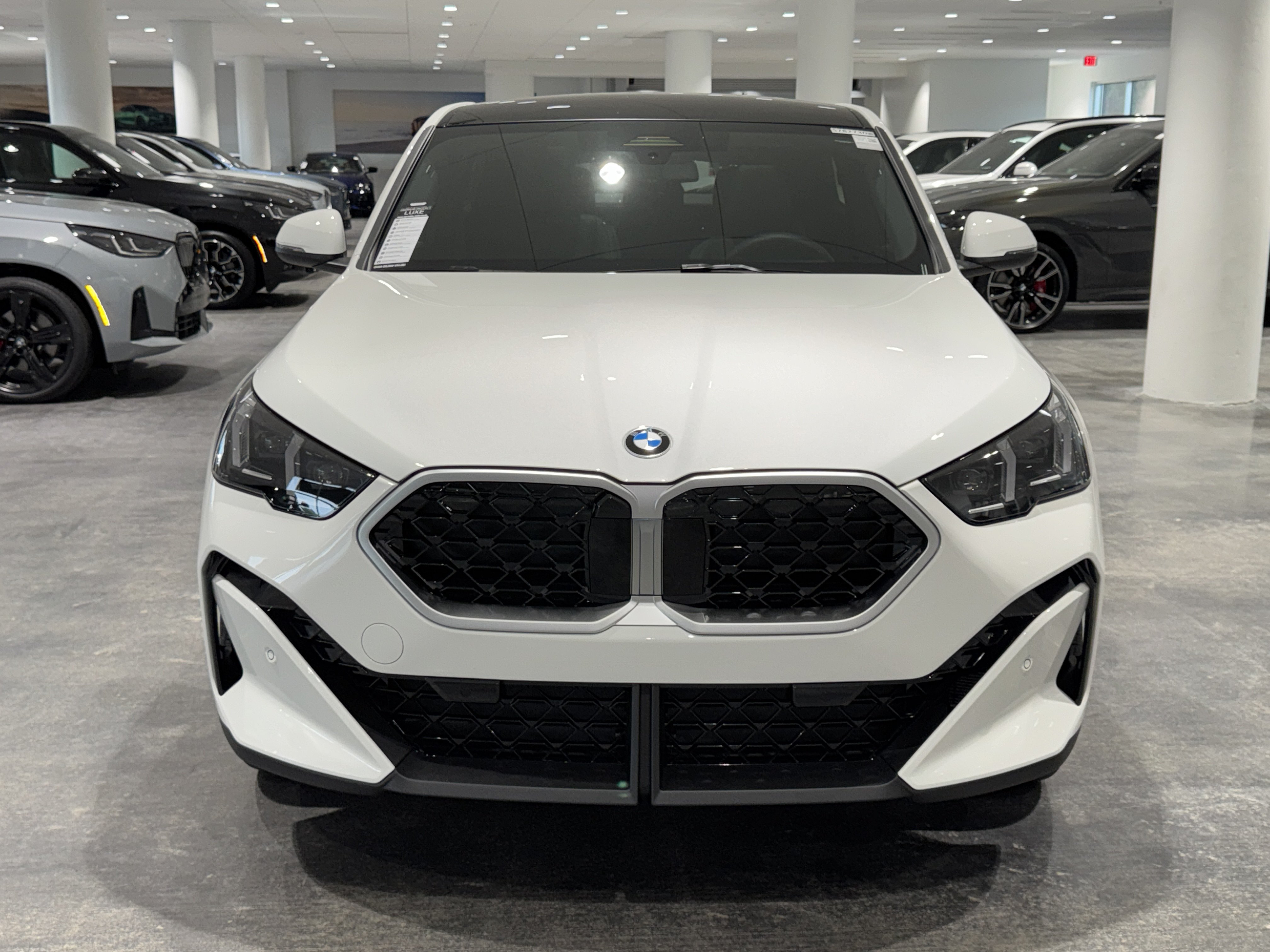 New 2027 BMW X2 xDrive28i AWD/4WD image 2
