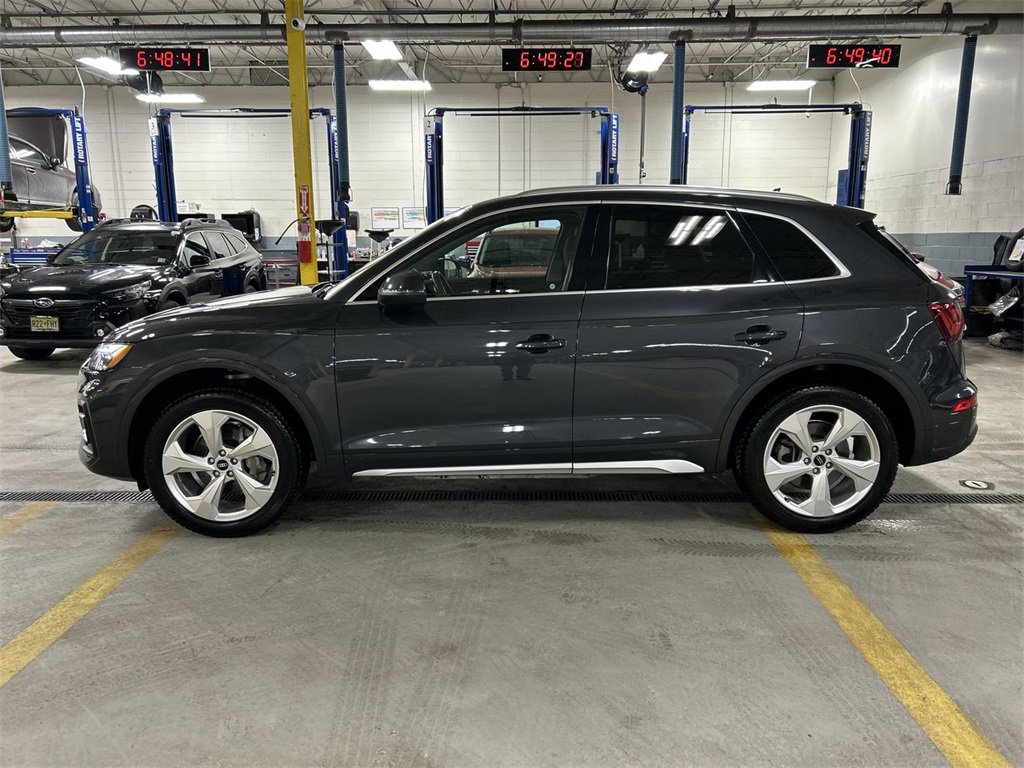 Used 2021 Audi Q5 2.0T Premium Plus w/ Premium Plus Package image 5