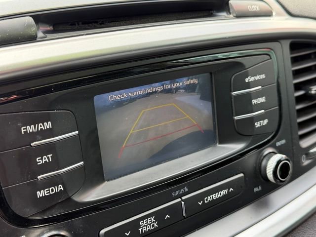 Used 2016 Kia Sorento LX w/ LX Convenience Package image 20
