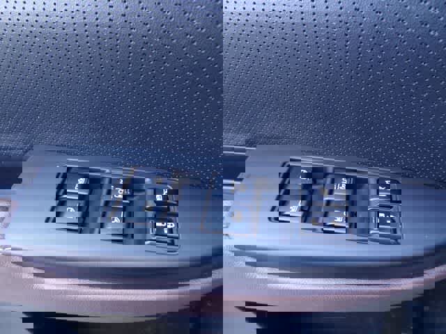 Used 2013 Subaru Outback 2.5i Limited image 15