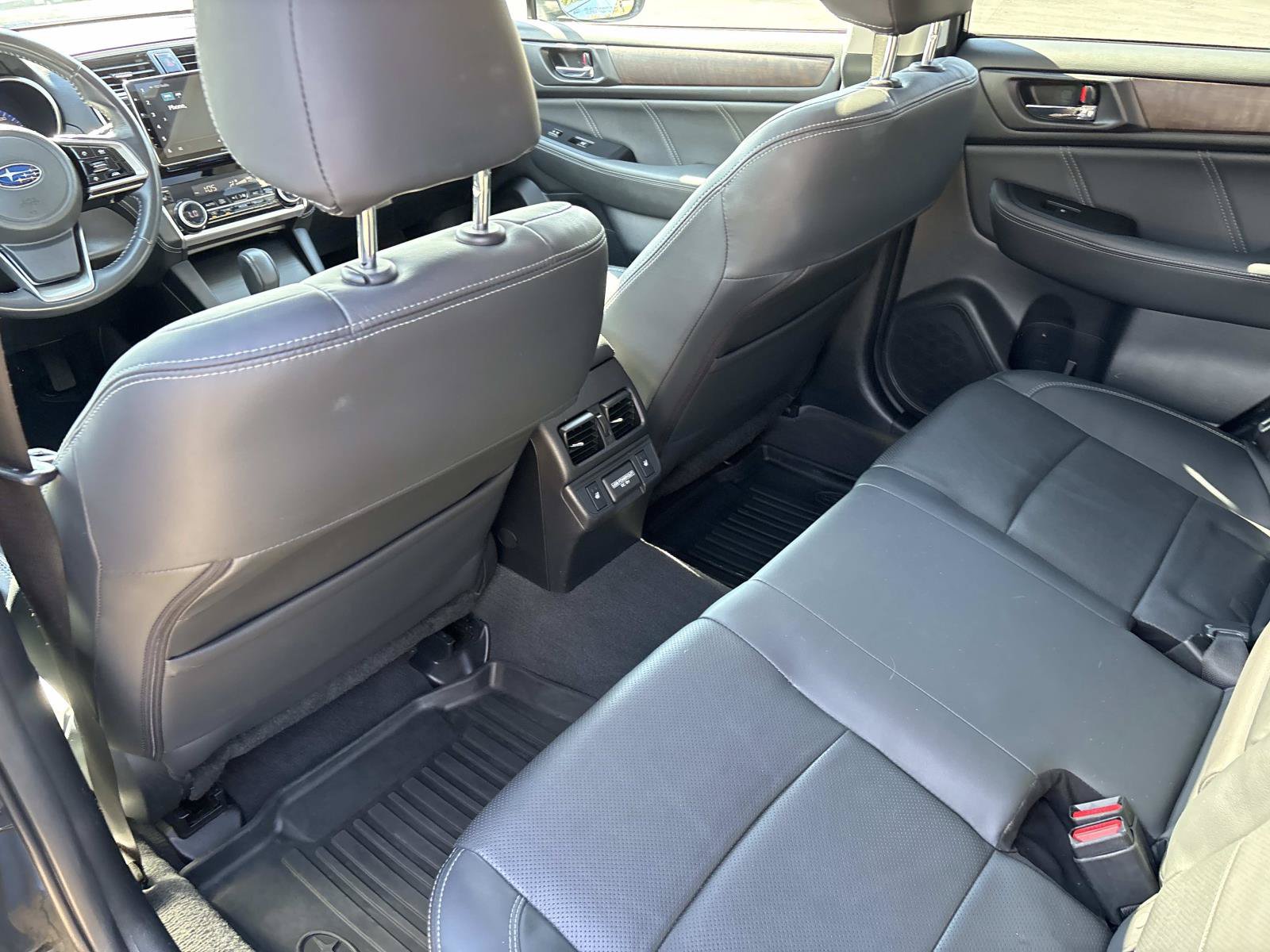 Used 2018 Subaru Outback 2.5i Limited AWD/4WD image 31