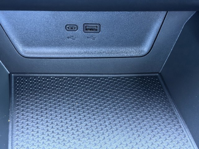 New 2027 Chevrolet Equinox RS w/ Safety and Technology Package FWD image 26