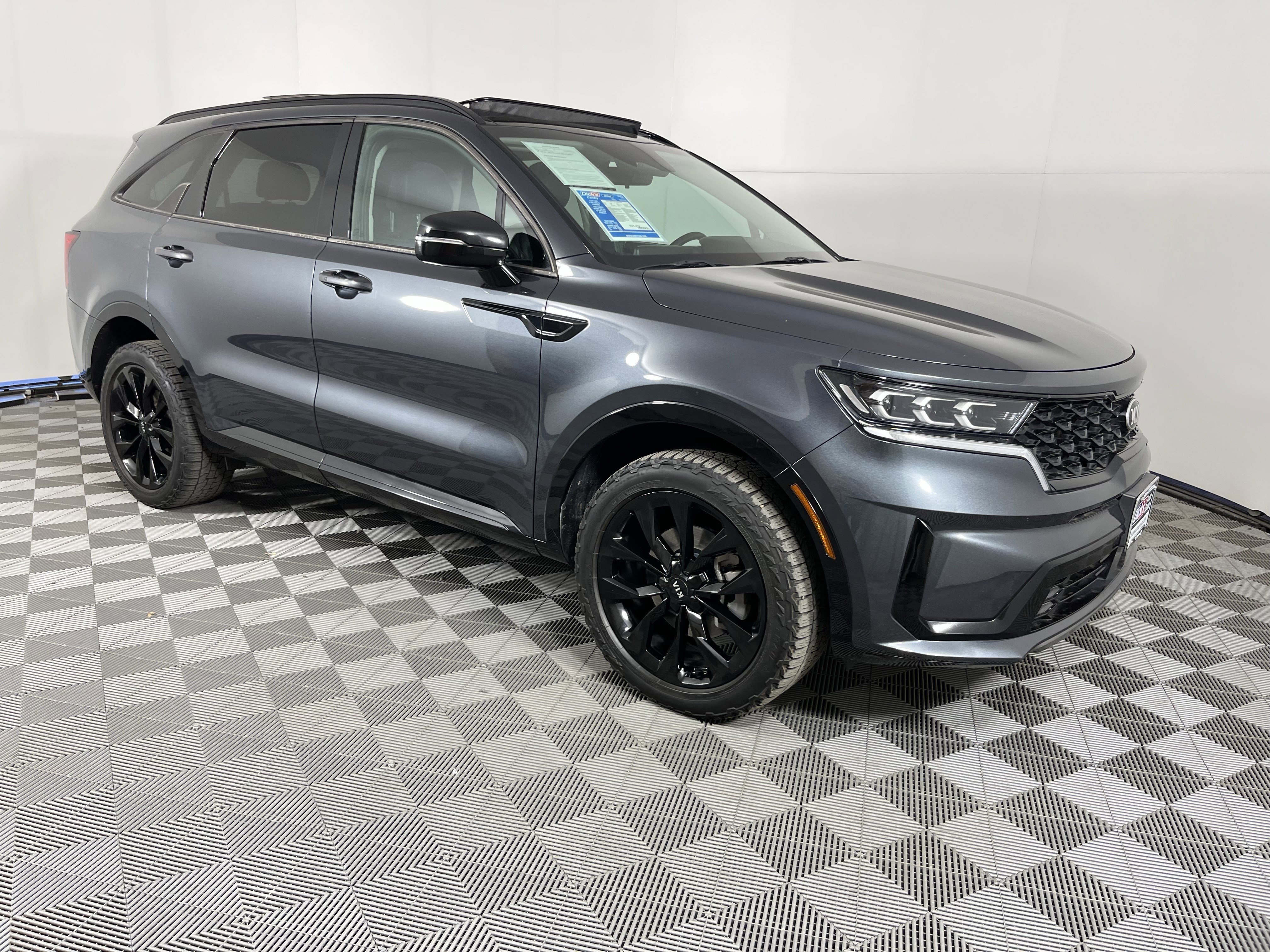 Used 2021 Kia Sorento SX image 7