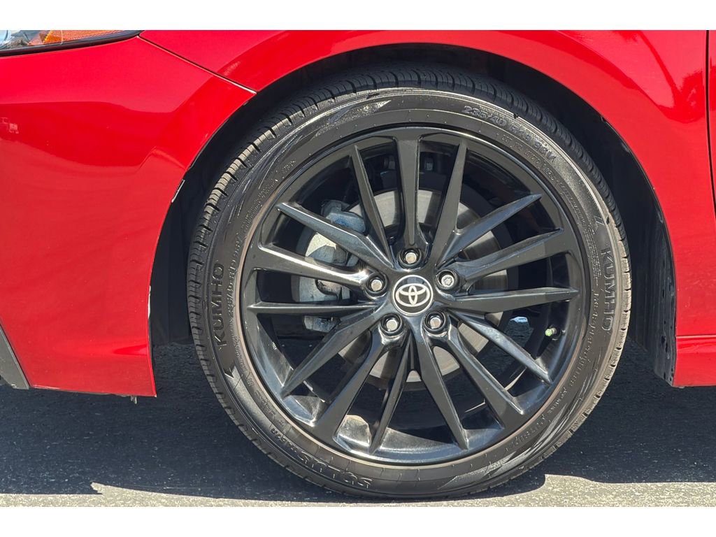 Certified 2021 Toyota Camry XSE FWD image 31
