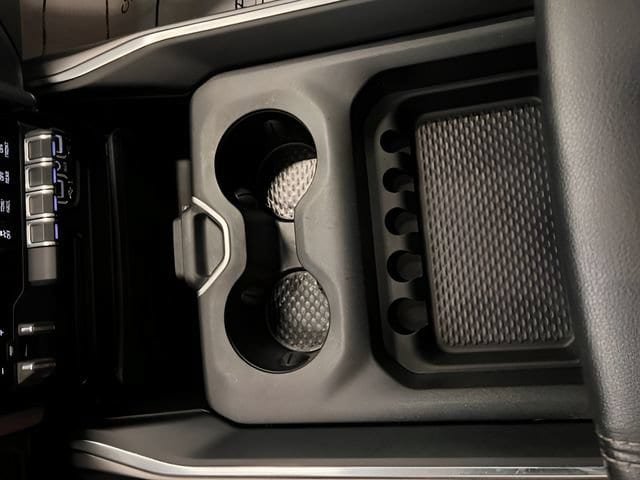 Used 2020 RAM 1500 Laramie AWD/4WD image 37