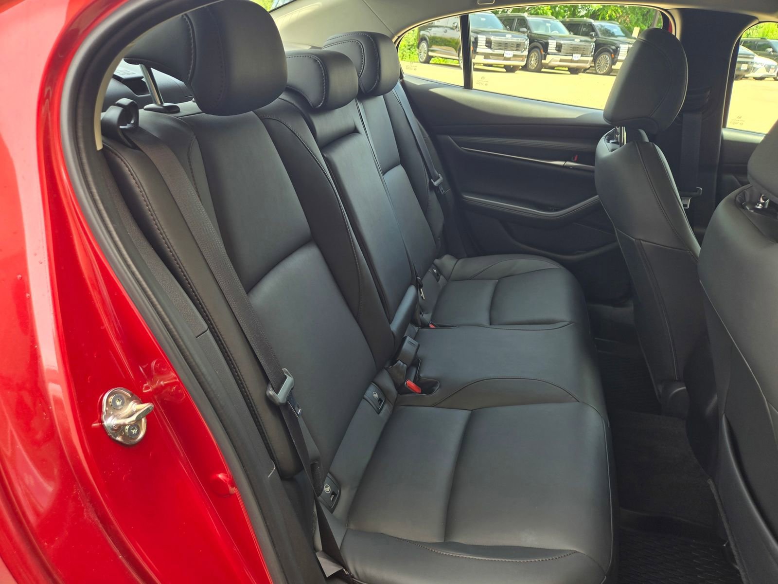 Certified 2025 MAZDA MAZDA3 s FWD image 28