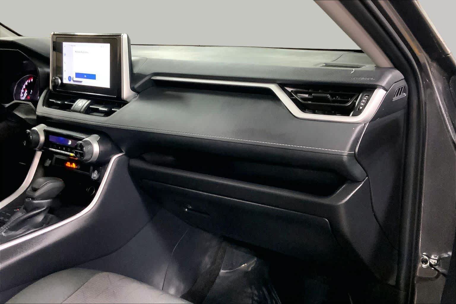 Certified 2024 Toyota RAV4 XLE w/ Convenience Package AWD/4WD image 19