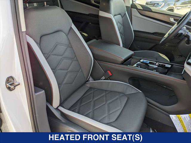 New 2024 Volkswagen Atlas Peak Edition SEL image 13