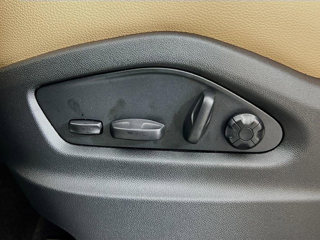 New 2026 Porsche Cayenne image 22