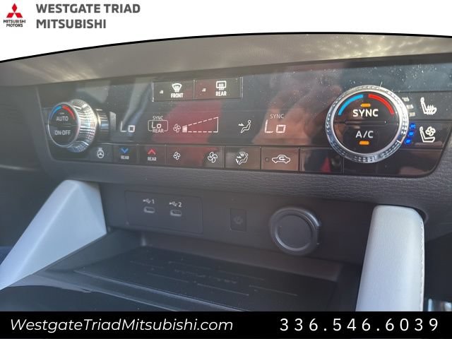 New 2026 Mitsubishi Outlander SEL FWD image 21