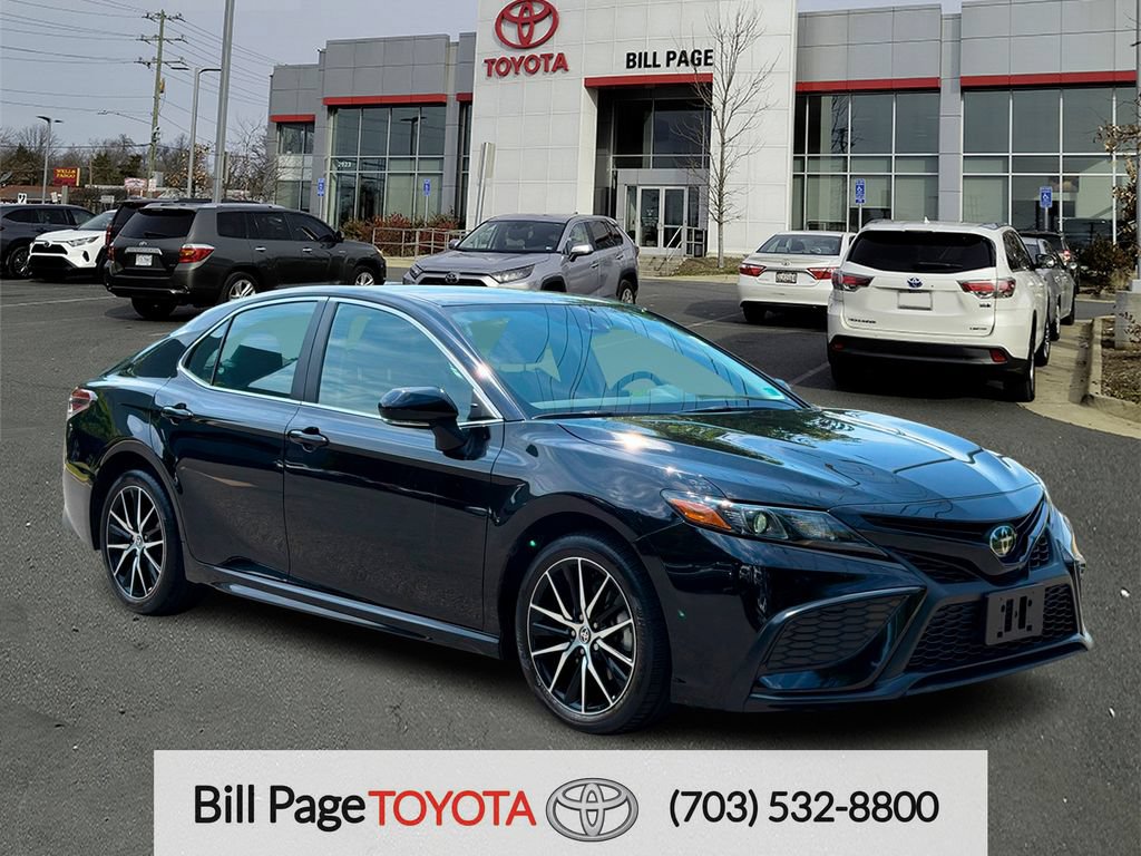 Used 2024 Toyota Camry SE