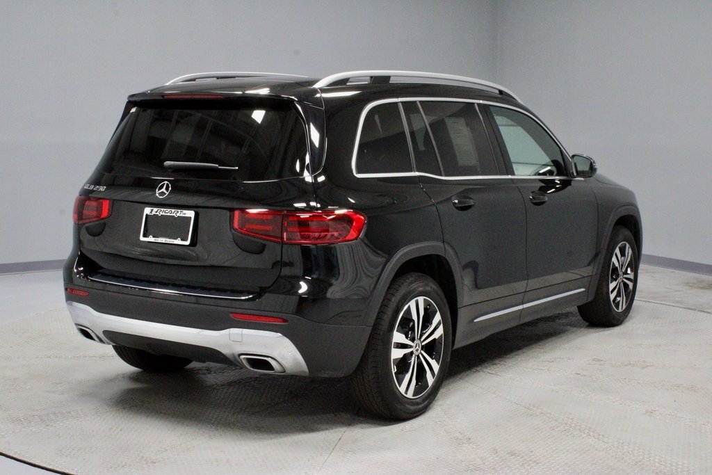 Used 2025 Mercedes-Benz GLB 250 image 11
