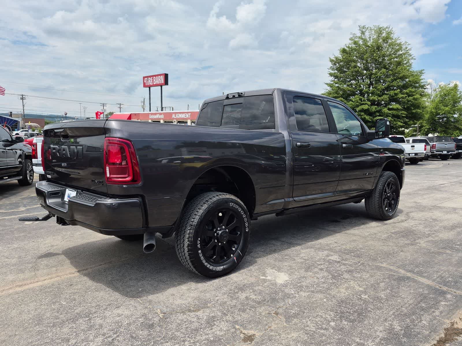 New 2026 RAM 2500 Laramie AWD/4WD image 6