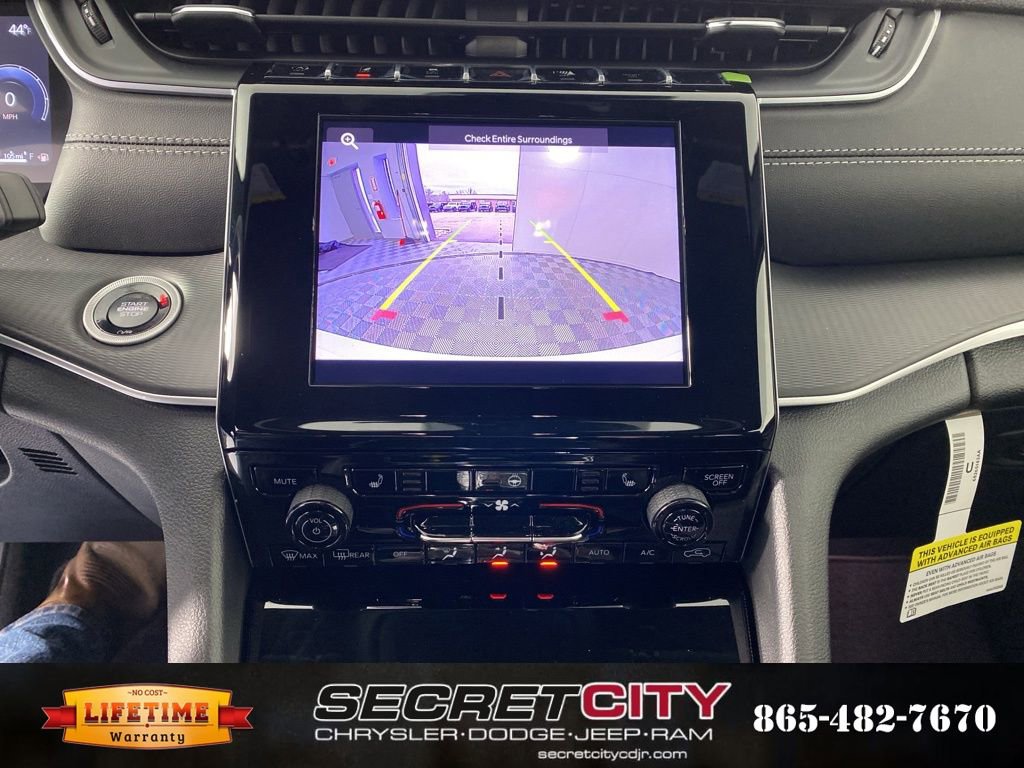 New 2026 Jeep Grand Cherokee Laredo X image 22