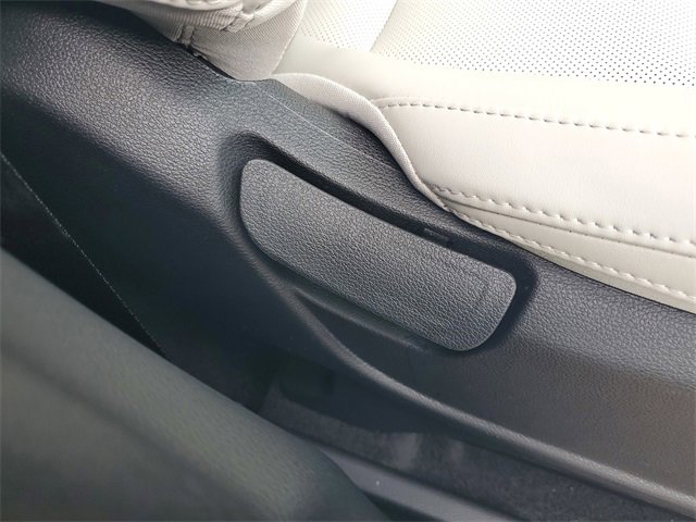 New 2025 Kia Telluride S image 9