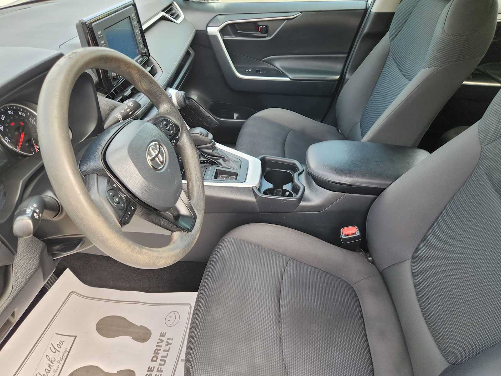 Used 2021 Toyota RAV4 LE FWD image 13