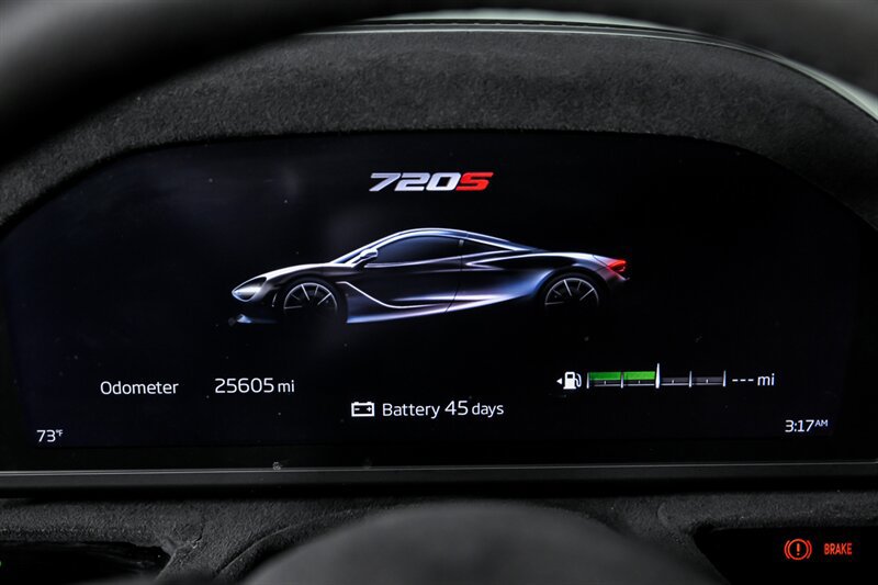 Used 2018 McLaren 720S RWD image 26