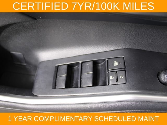 Used 2023 Toyota Highlander XLE AWD/4WD image 16