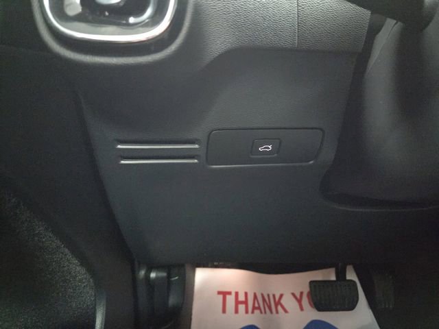 Used 2023 Volvo XC40 Recharge Ultimate image 26