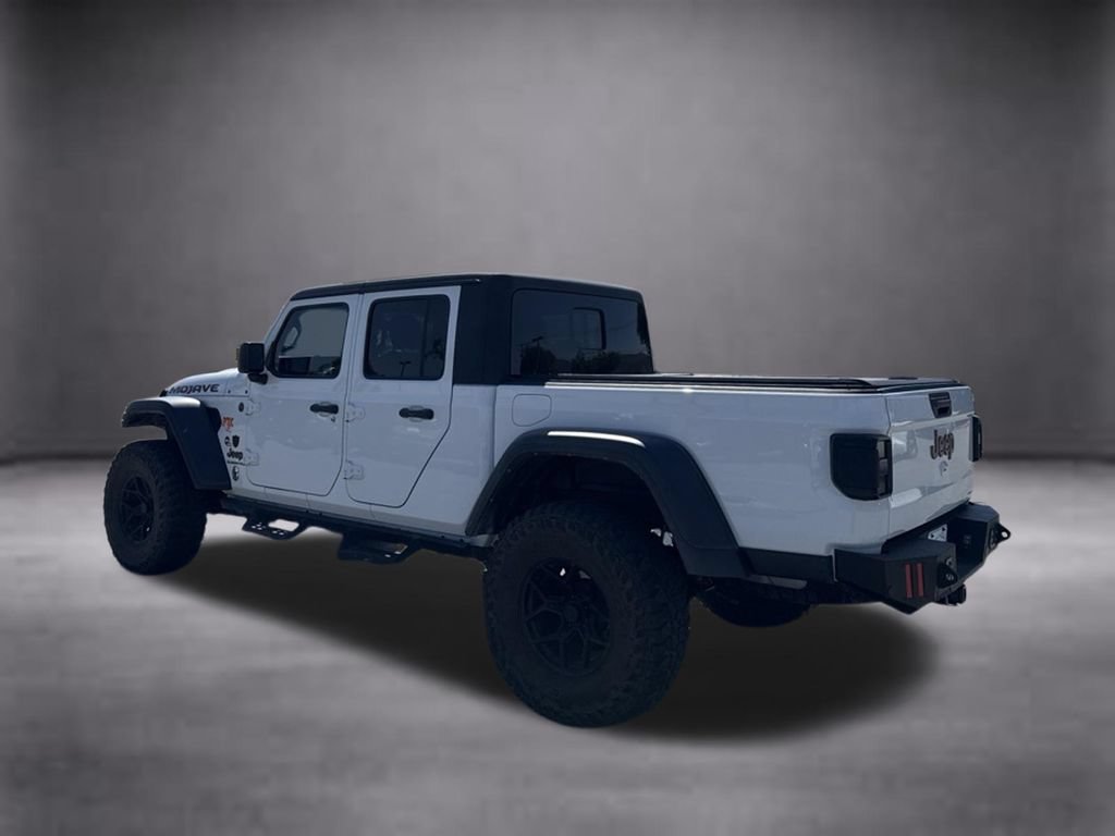 Used 2022 Jeep Gladiator Mojave AWD/4WD image 6