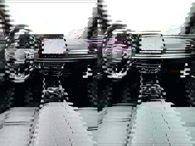 New 2026 Chevrolet Traverse LT w/ Sun and Wheel Package image 11