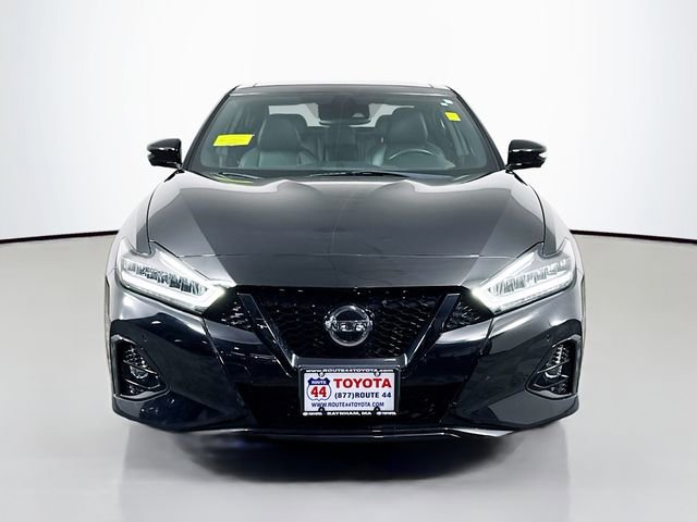 Used 2021 Nissan Maxima SR w/ Sport Mat Group FWD image 11