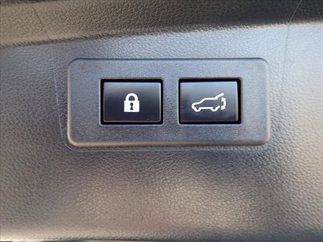 Certified 2025 Subaru Outback Premium AWD/4WD image 9