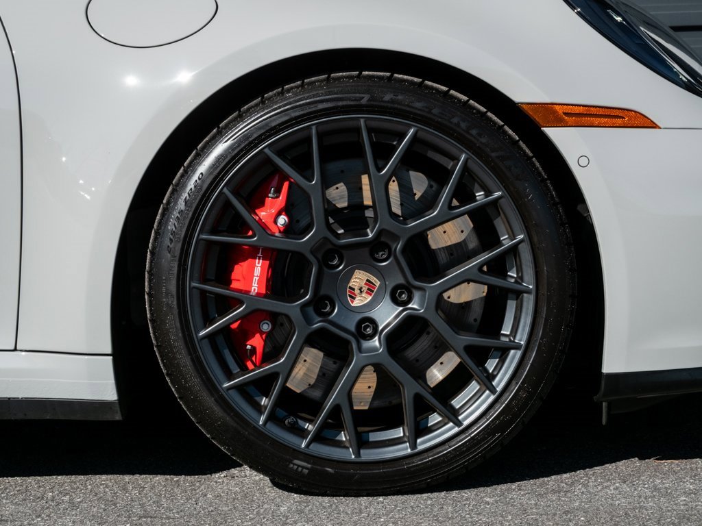 Certified 2025 Porsche 911 Targa 4 GTS image 33