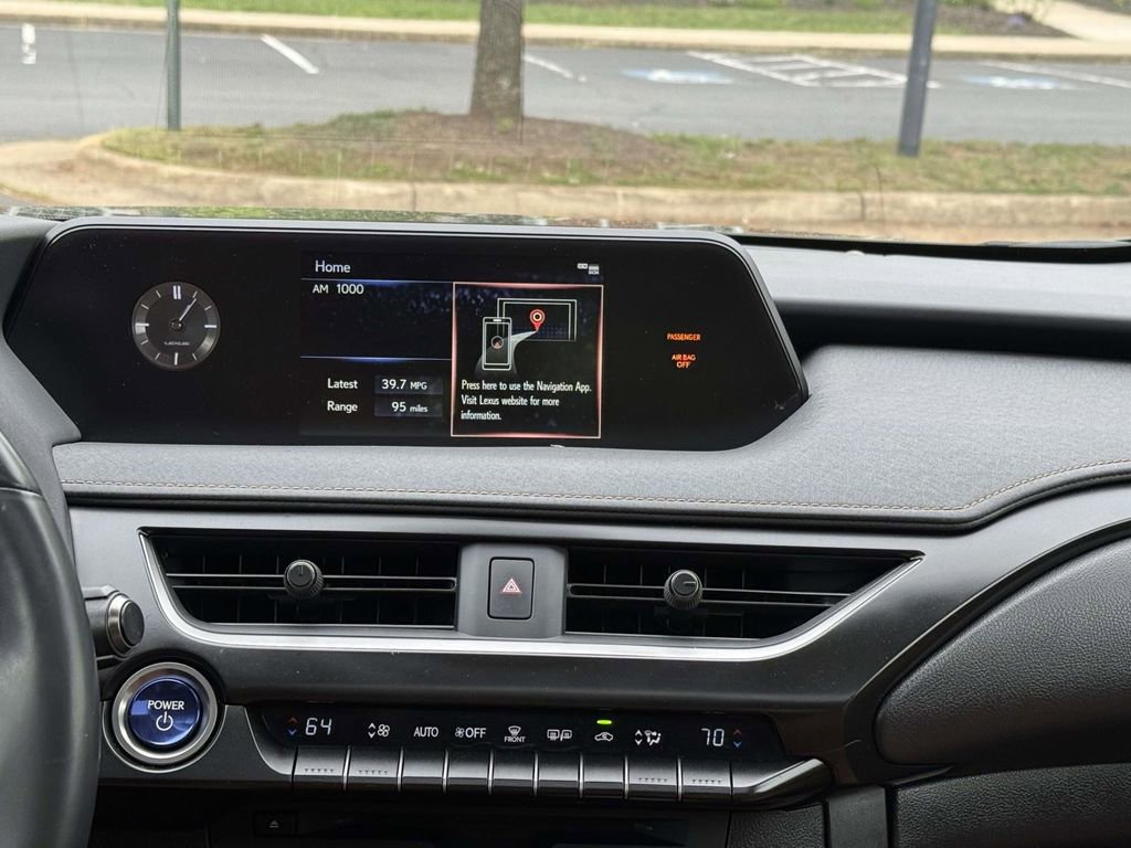 Used 2020 Lexus UX 250h w/ Premium Package AWD/4WD image 10