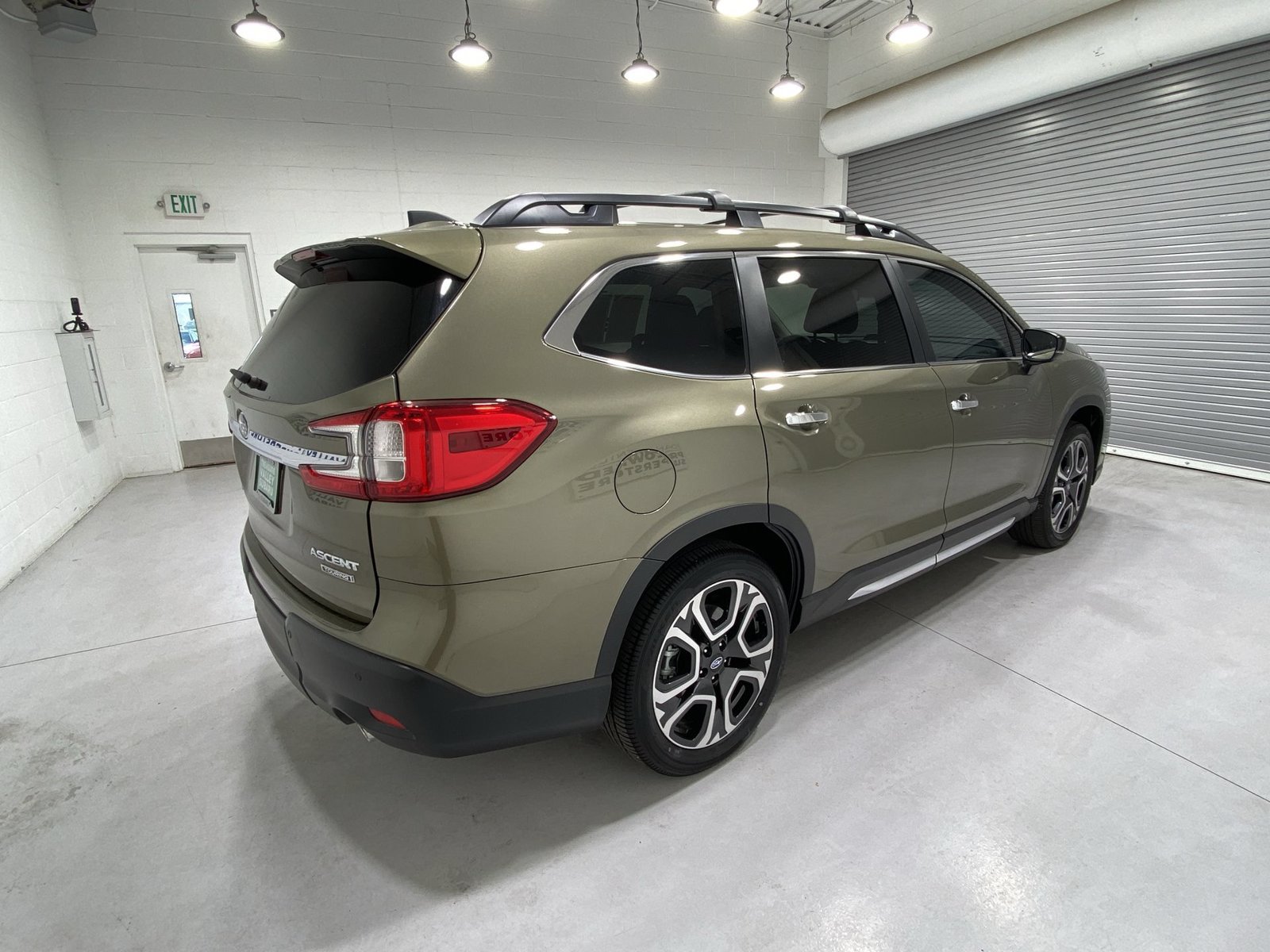 Certified 2026 Subaru Ascent Touring AWD/4WD image 8