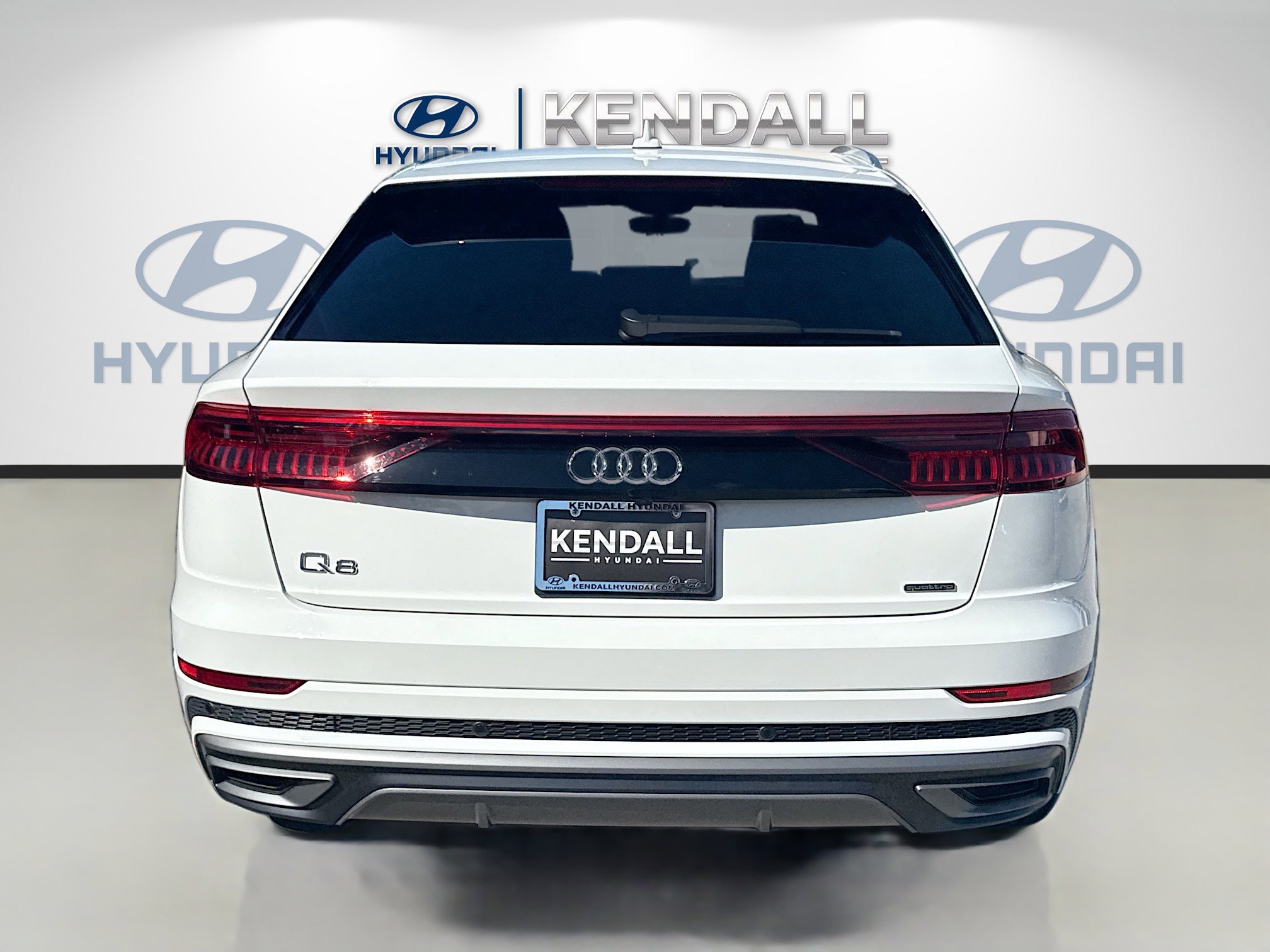 Used 2023 Audi Q8 Premium Plus w/ Premium Plus Package AWD/4WD image 5