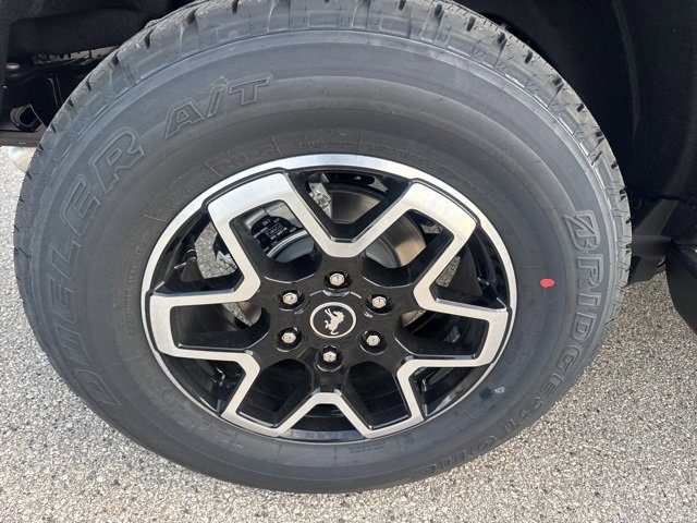 New 2025 Ford Bronco Outer Banks image 16