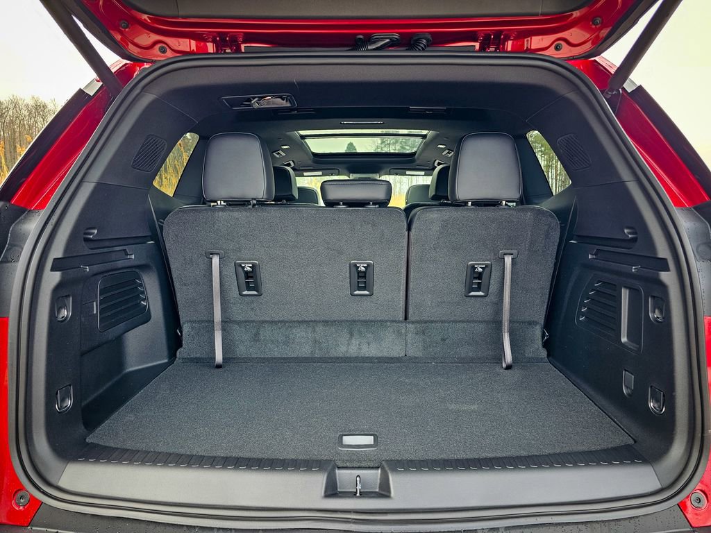 New 2026 GMC Acadia Elevation image 37