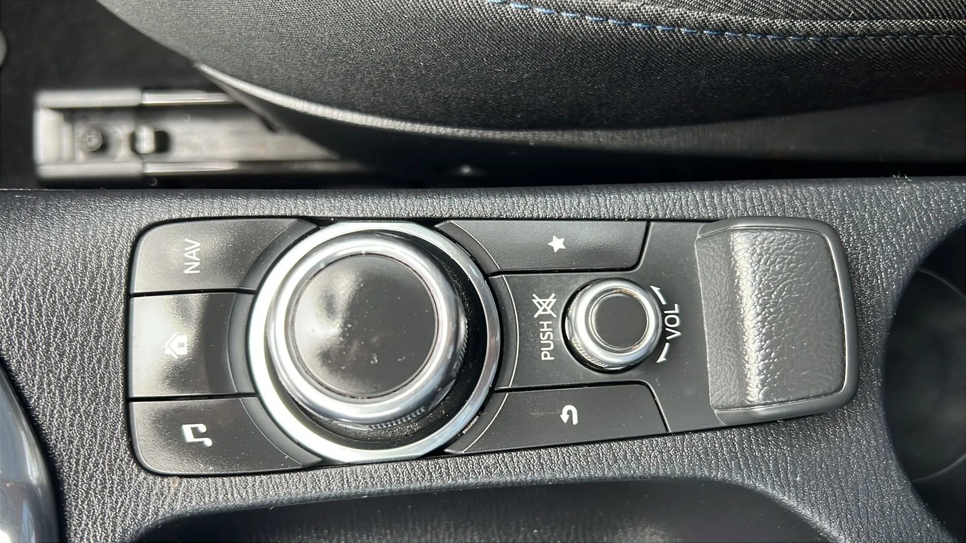 Used 2016 Scion iA image 22