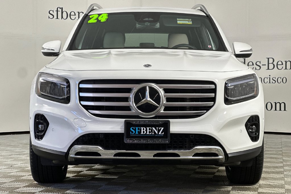 Certified 2024 Mercedes-Benz GLB 250 4MATIC image 9