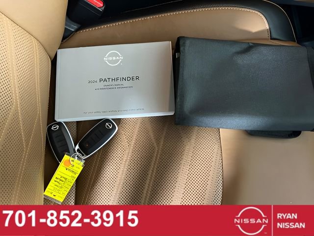 Certified 2024 Nissan Pathfinder Platinum w/ Cargo Package image 16