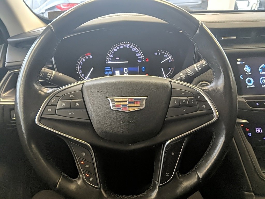 Used 2019 Cadillac XT5 Premium Luxury image 12