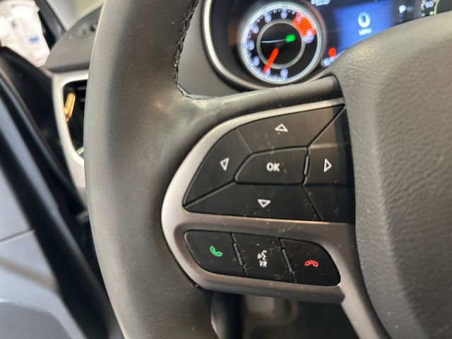 Used 2022 Jeep Cherokee Limited AWD/4WD image 26