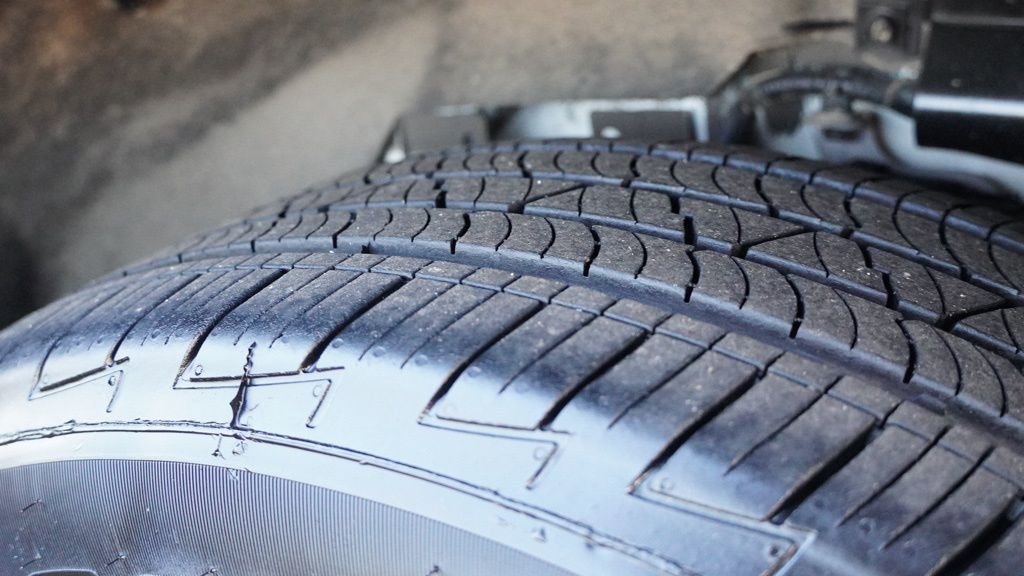 Used 2023 Nissan Rogue S image 44