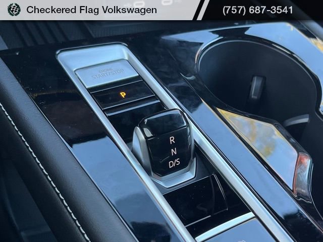 New 2026 Volkswagen Atlas Cross Sport SEL Premium R-Line image 43