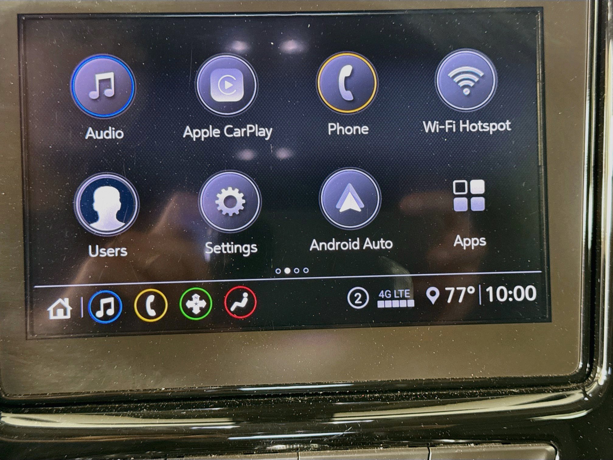 Used 2020 Chevrolet Traverse LT FWD image 16
