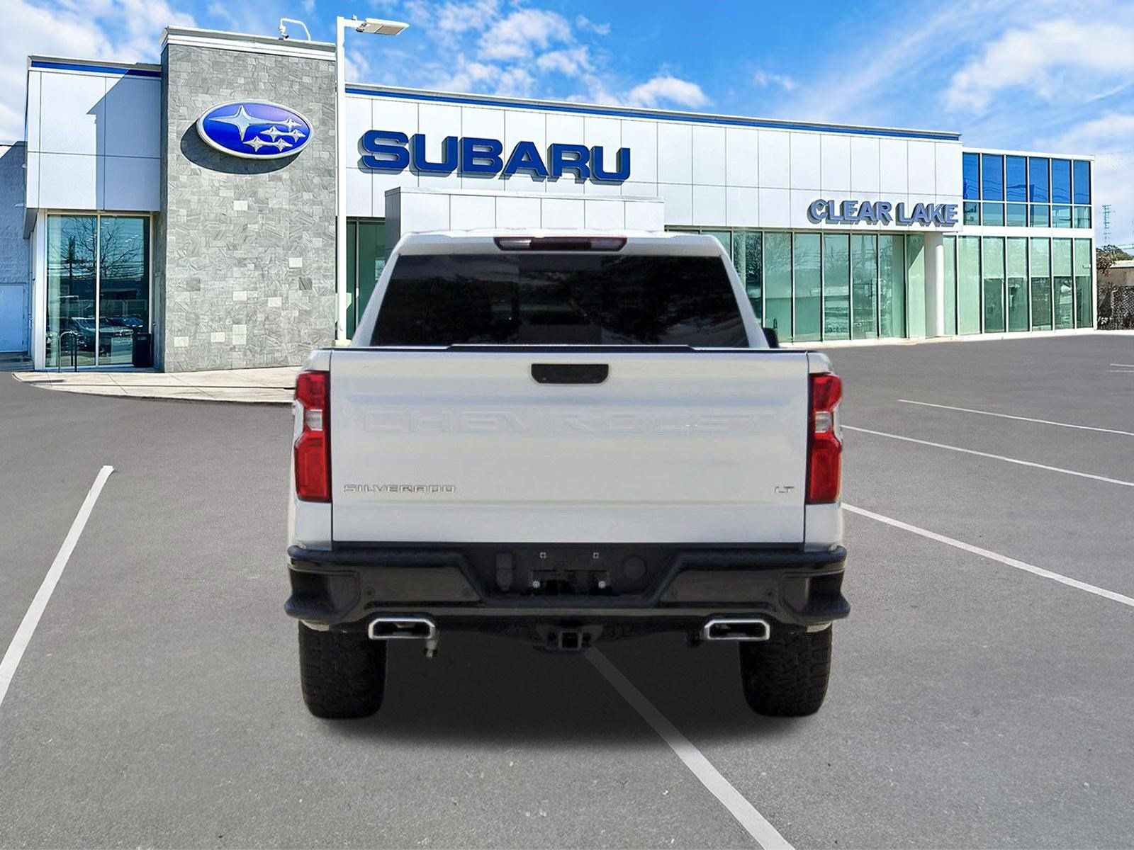 Used 2023 Chevrolet Silverado 1500 LT Trail Boss w/ LT Trail Boss Premium Package AWD/4WD image 5