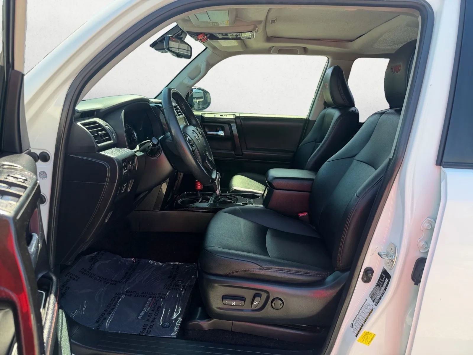 Used 2020 Toyota 4Runner TRD Off-Road Premium w/ Moonroof Package AWD/4WD image 11