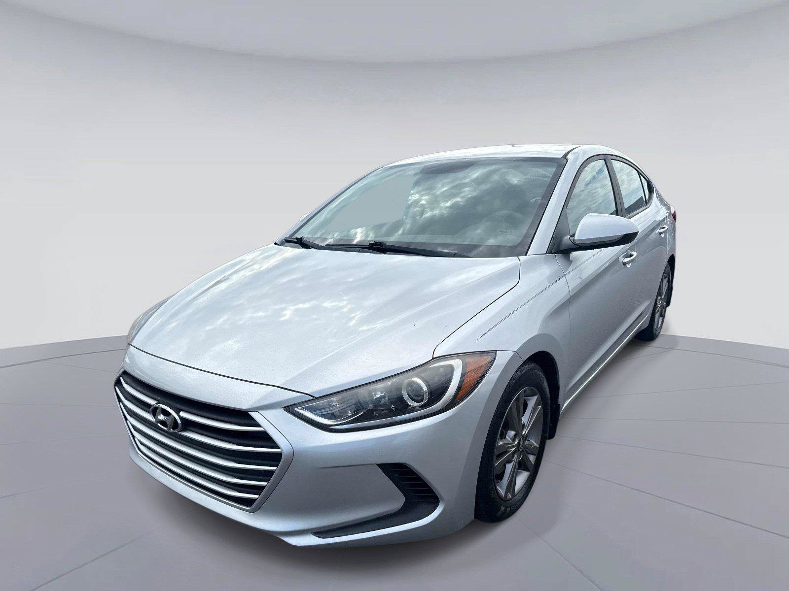 Used 2018 Hyundai Elantra SEL FWD image 8